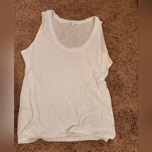 Beyond Yoga signature scoop tank